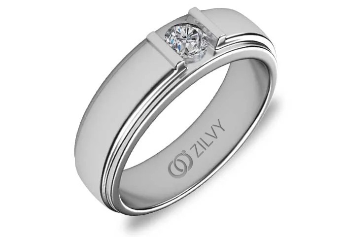 แหวนเพชรผู้ชาย Titan Bezel