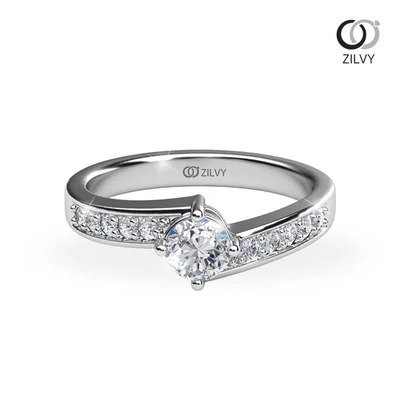 แหวนเพชรผู้หญิง รุ่น GR1017 - มุมบน