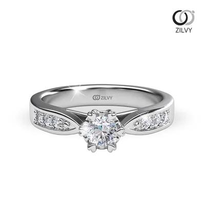 แหวนเพชรผู้หญิง รุ่น GR1021 - มุมบน