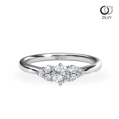 แหวนเพชรผู้หญิง รุ่น GR1030 - มุมบน