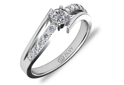 แหวนเพชรผู้หญิง รุ่น GR104 - ภาพเต็ม