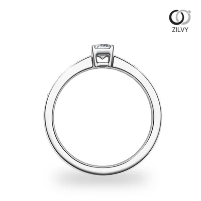 แหวนเพชรผู้หญิง รุ่น GR1042 - มุมหน้า