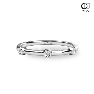 แหวนเพชรผู้หญิง รุ่น GR1203 - มุมบน