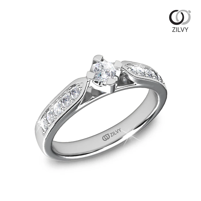 แหวนเพชร Isolde Flanked