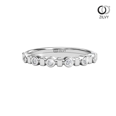 แหวนเพชรผู้หญิง รุ่น GR1324 - มุมบน