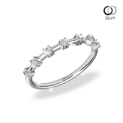 แหวนเพชรผู้หญิง รุ่น GR1335 - มุมเปอร์สเปกทีฟ