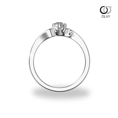 แหวนเพชรผู้หญิง รุ่น GR1377 - มุมบน