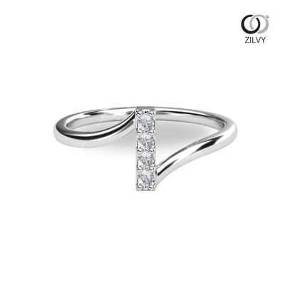 แหวนเพชรผู้หญิง รุ่น GR1426 - มุมหน้า