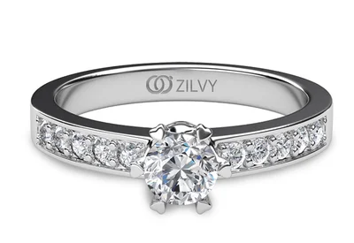 แหวนเพชรผู้หญิง รุ่น GR231 - มุมบน