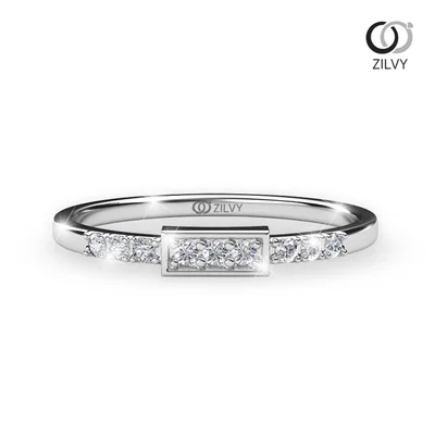 แหวนเพชรผู้หญิง รุ่น GR418 - มุมบน