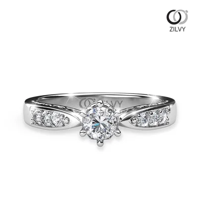 แหวนเพชรผู้หญิง รุ่น GR467 - มุมบน