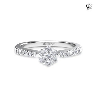 แหวนเพชรผู้หญิง รุ่น GR694 - มุมบน