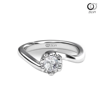 แหวนเพชรผู้หญิง รุ่น GR818 - มุมบน