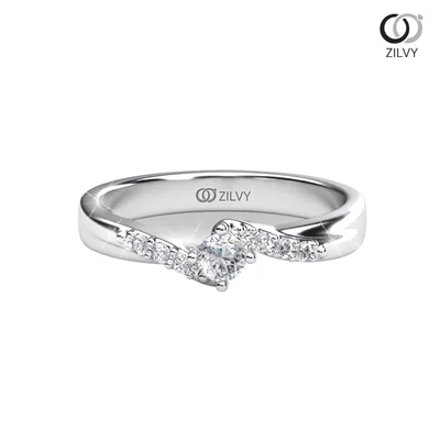 แหวนเพชรผู้หญิง รุ่น GR871 - มุมบน