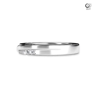 แหวนเพชรผู้หญิง รุ่น GR872 - มุมข้าง