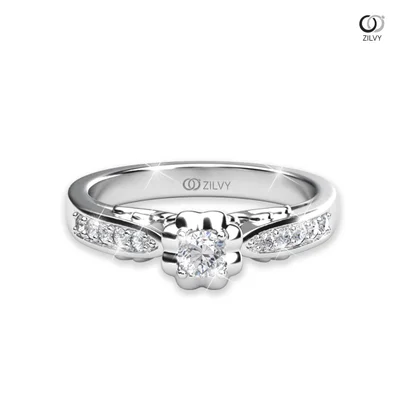 แหวนเพชรผู้หญิง รุ่น GR873 - มุมบน