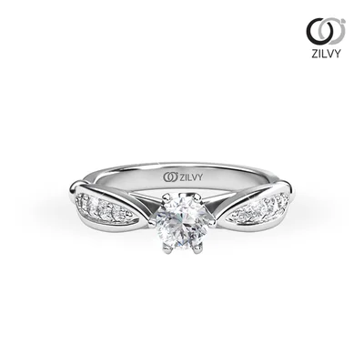 แหวนเพชรผู้หญิง รุ่น GR882 - มุมบน