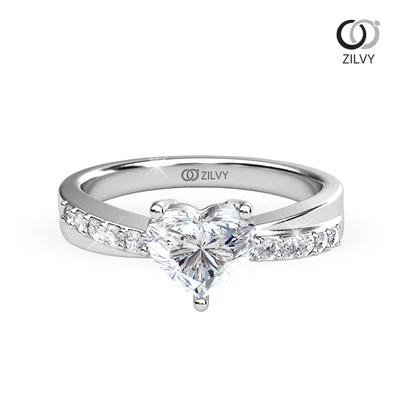 แหวนเพชรผู้หญิง รุ่น GR925 - มุมบน