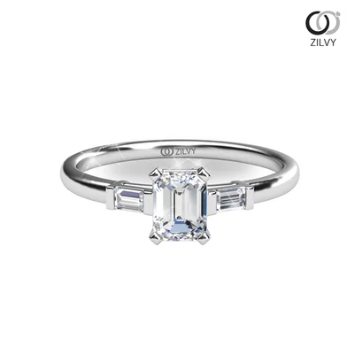 แหวนเพชรผู้หญิง รุ่น GR927 - มุมบน